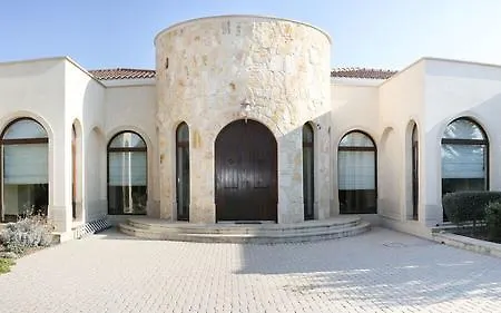 Larnaca וילה *